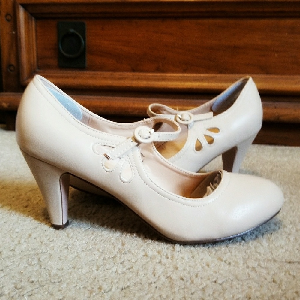 Nude Mary Janes